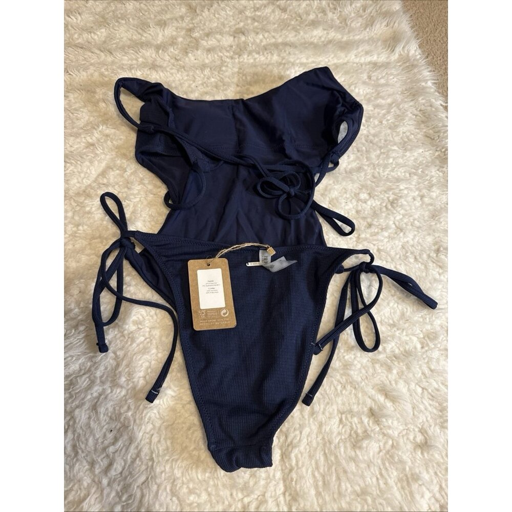 Berlook Mulit X Cross One Piece Swimsuit Navy Blue Cut out S Small NEW NWT Bag - Picture 8 of 10